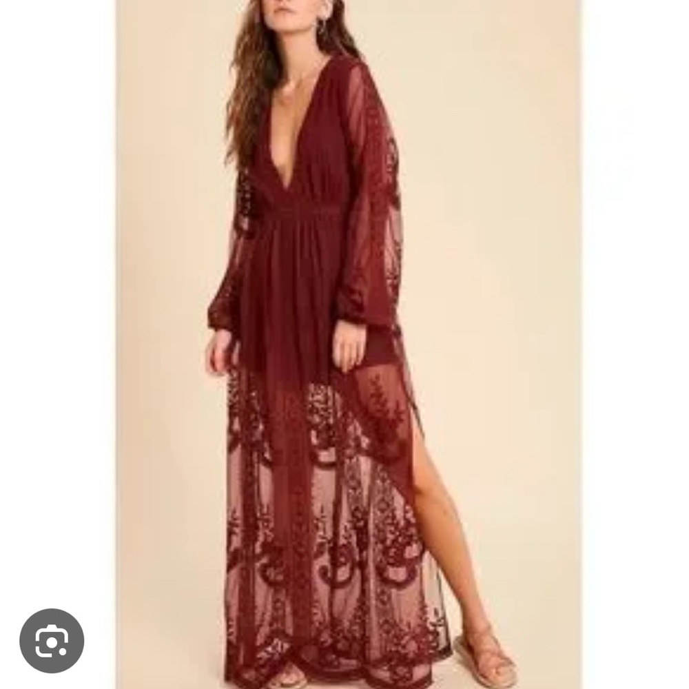 Elegant Burgundy Lace Maxi Dress